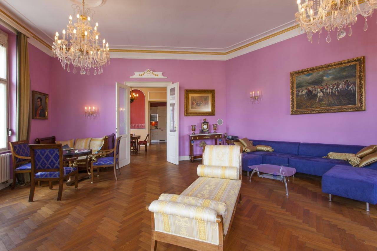 Filip'S Palace Luxurious Apartment ลูบลิยานา ภายนอก รูปภาพ