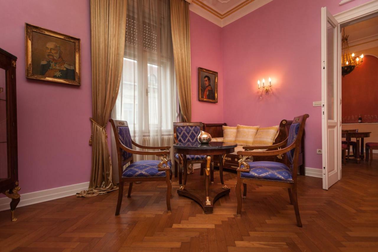 Filip'S Palace Luxurious Apartment ลูบลิยานา ภายนอก รูปภาพ