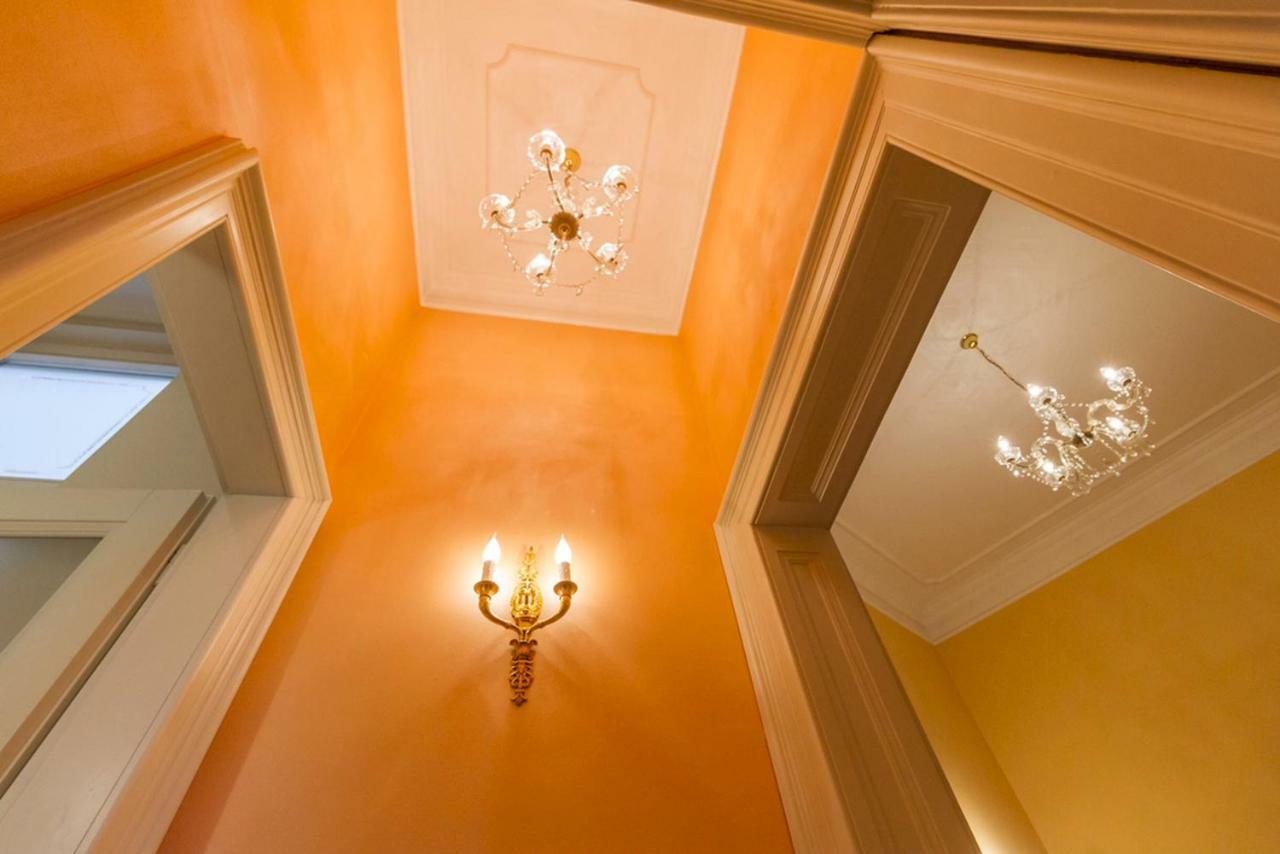 Filip'S Palace Luxurious Apartment ลูบลิยานา ภายนอก รูปภาพ